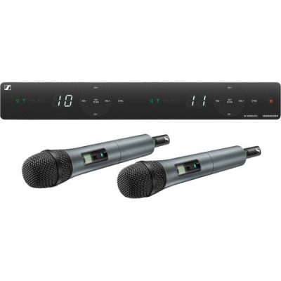 Sennheiser Wireless Microphone XSW 1-825 Dual Set with 2 Handheld Mics 548-572 MHz