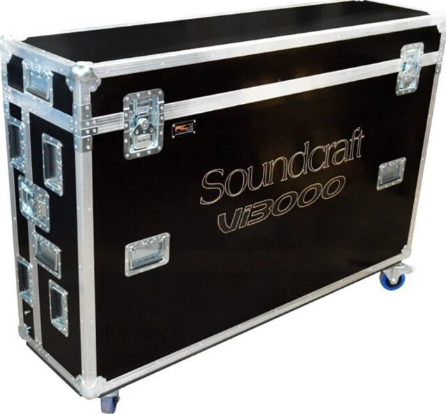 Soundcraft Vi3000 Deluxe Flight Case with Monitor Stand and Keyboard Tray