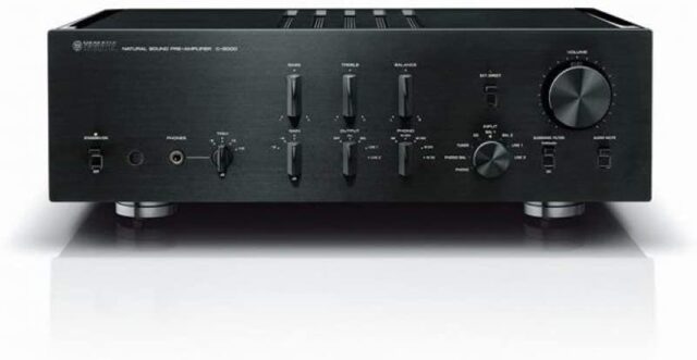 Yamaha C-5000 Pre-Amplifier with Balanced Signal - Black/Piano Finish