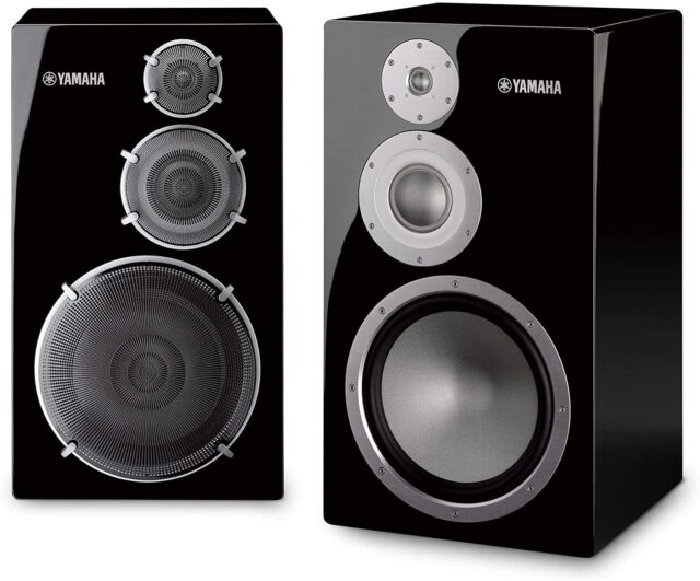Yamaha 3-Way Bookshelf Speaker NS-5000 Right Glossy Black Piano Finish