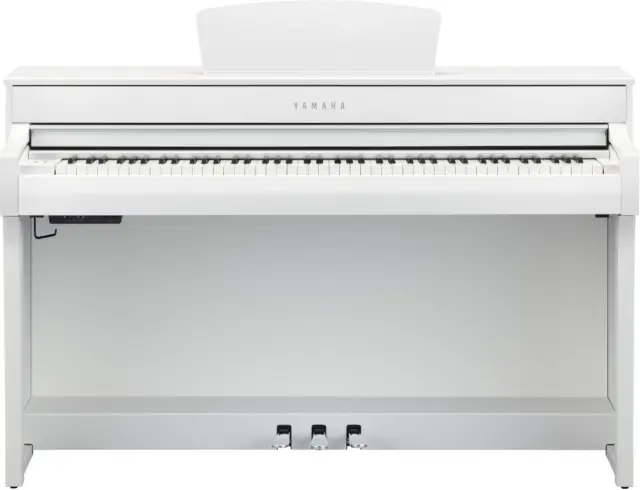 Yamaha Digital Piano Clavinova CLP-735 White 88-Key GrandTouch-S