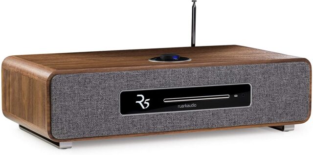 Ruark Audio R5 HiFi Stereo System Rich Walnut with Bluetooth aptX HD