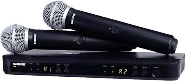 Shure BLX288UK/PG58-H8E Wireless Dual Vocal System with two PG58 Handheld Transmitters