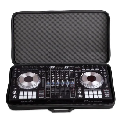 UDG Creator Controller Hardcase 2XL Black MK2 U8304BL Water Repellent