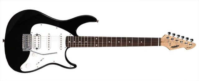 Peavey Raptor Plus Electric Guitar with Single Coil Pickups Black