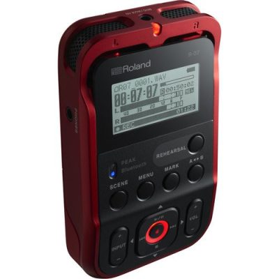 Roland R-07 Portable Audio Recorder 24-Bit/96kHz Bluetooth Red
