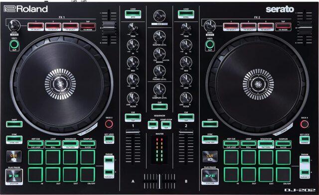 Roland DJ Controller DJ-202, 2-Channel, 4-Deck, Serato DJ Lite Compatible