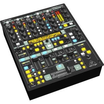 Behringer DDM4000 Digital DJ Mixer 4-Channel 32-Bit with Sampler and 4 FX